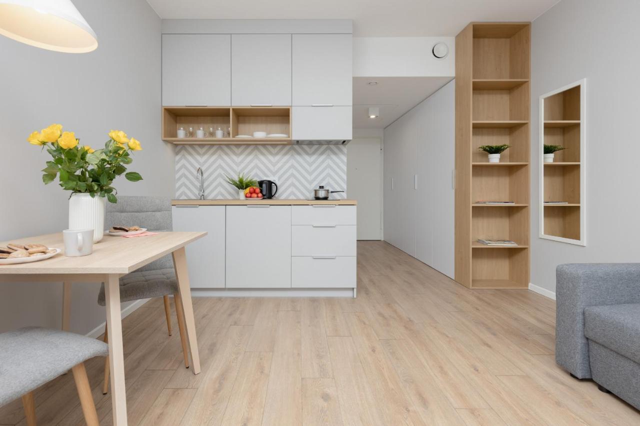 Metro Bielany Apartments With Parking By Noclegi Renters Warsaw Luaran gambar