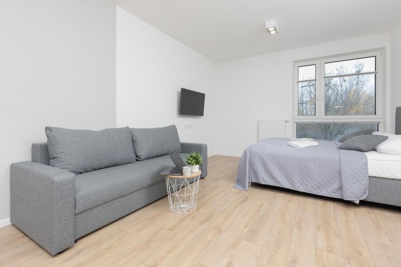 Metro Bielany Apartments With Parking By Noclegi Renters Warsaw Luaran gambar
