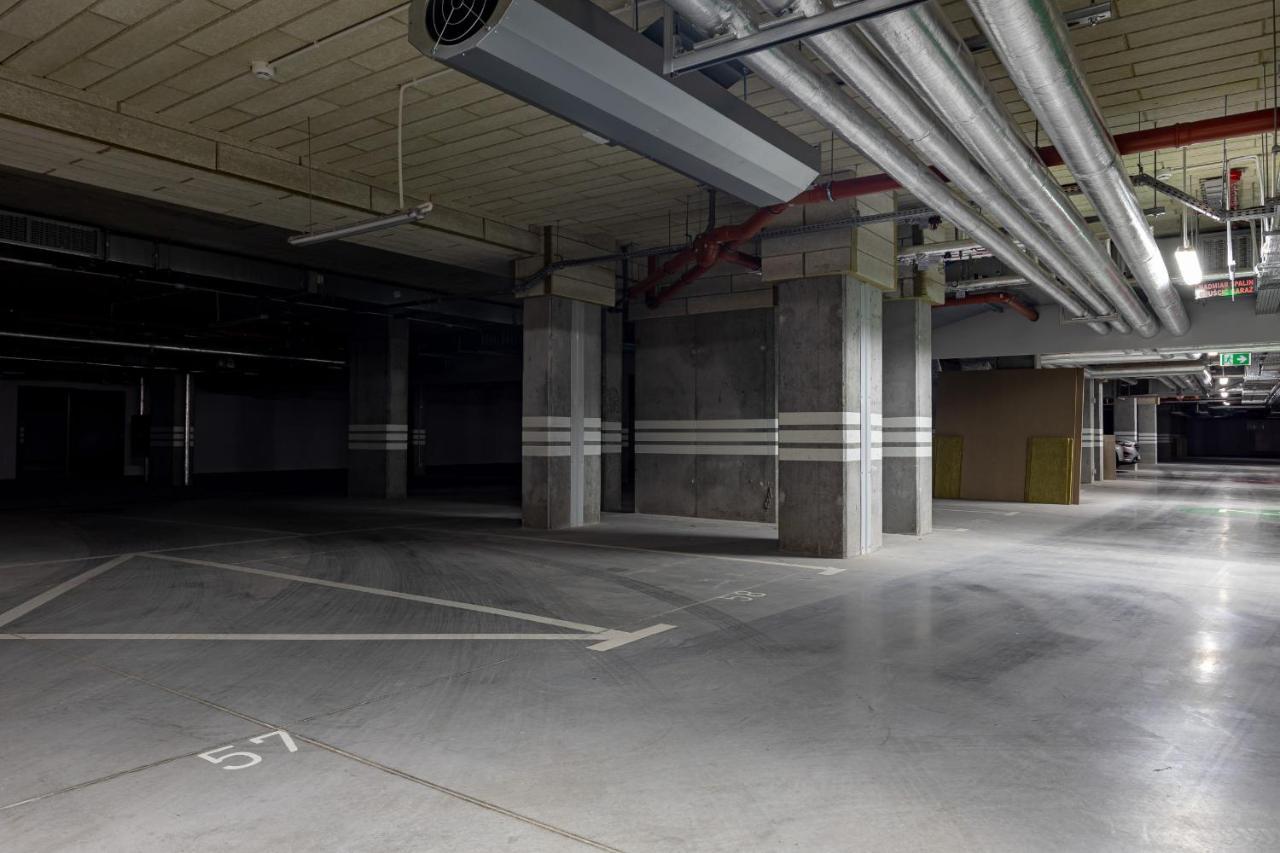 Metro Bielany Apartments With Parking By Noclegi Renters Warsaw Luaran gambar